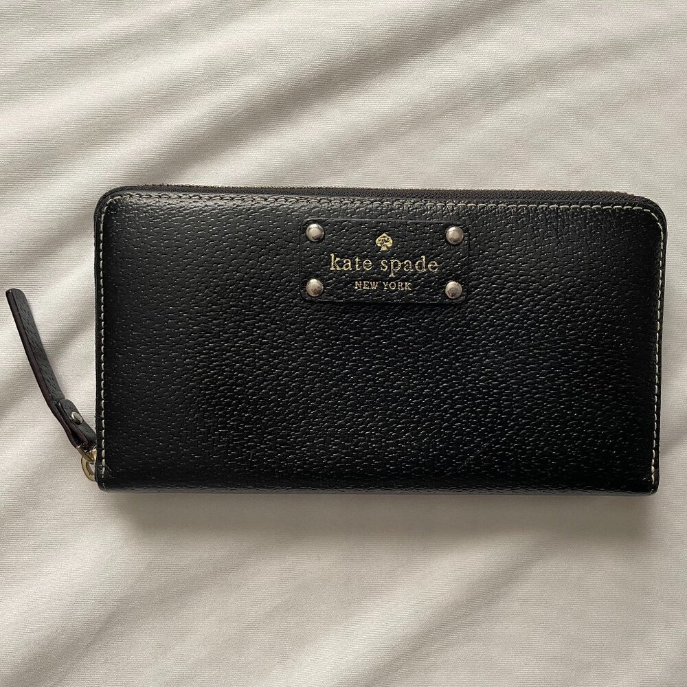 Kate Spade black Morgan wallet